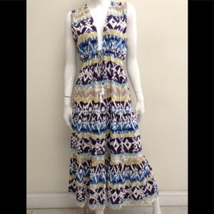 NWT printed maxi dress 🔥